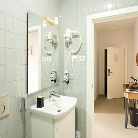 Hostel Ptm Downtown Hostel&suites *