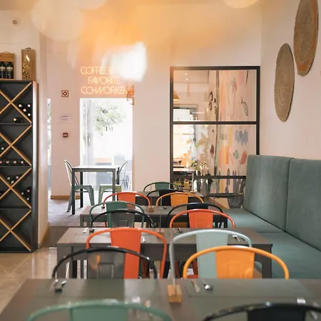 Ptm Downtown Hostel&suites אכסניה