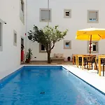 Ptm Downtown Hostel
