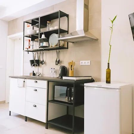 Ptm Downtown Hostel&suites Хостел *